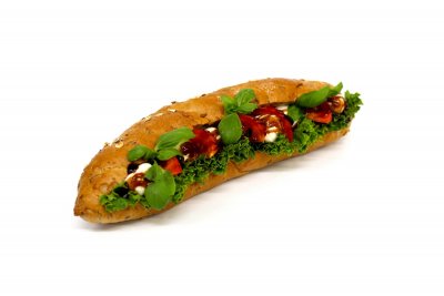 Celozrnná Caprese bageta - mozzarellky, rajřata, šlehané bazalkové pesto, balzamico 1,7,